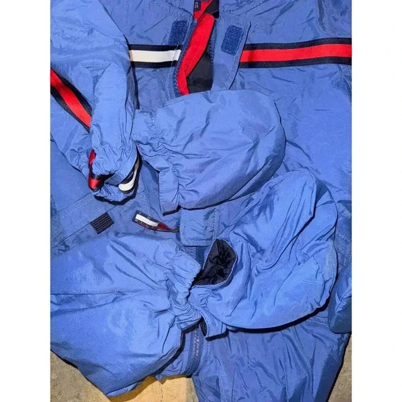 TOMMY HILFIGER snowsuit 6-12 mos baby - Picture 3 of 3